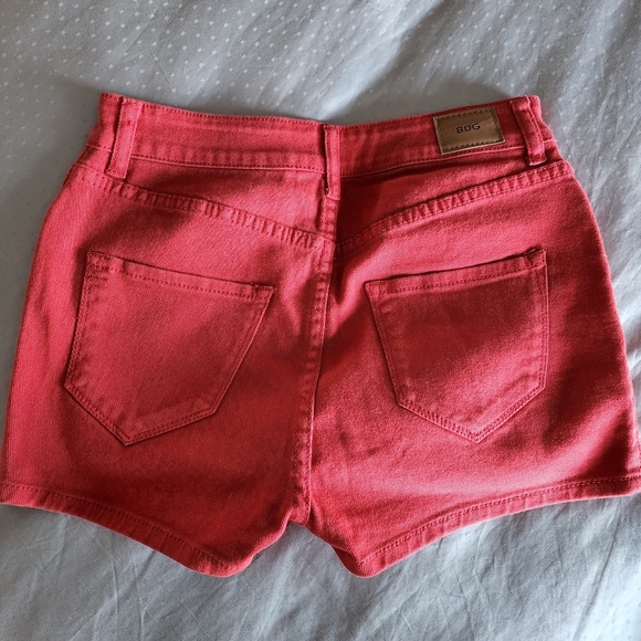RED HIGH RISE DENIM SHORTS - Picture 2 of 4